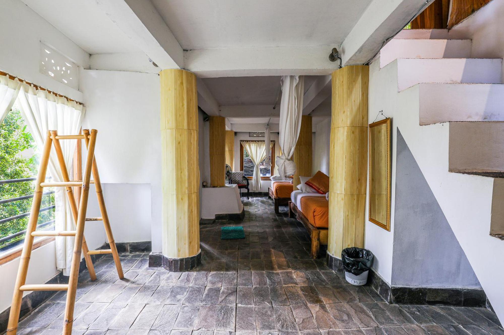 Hotel Omunity Bali Singaraja Esterno foto