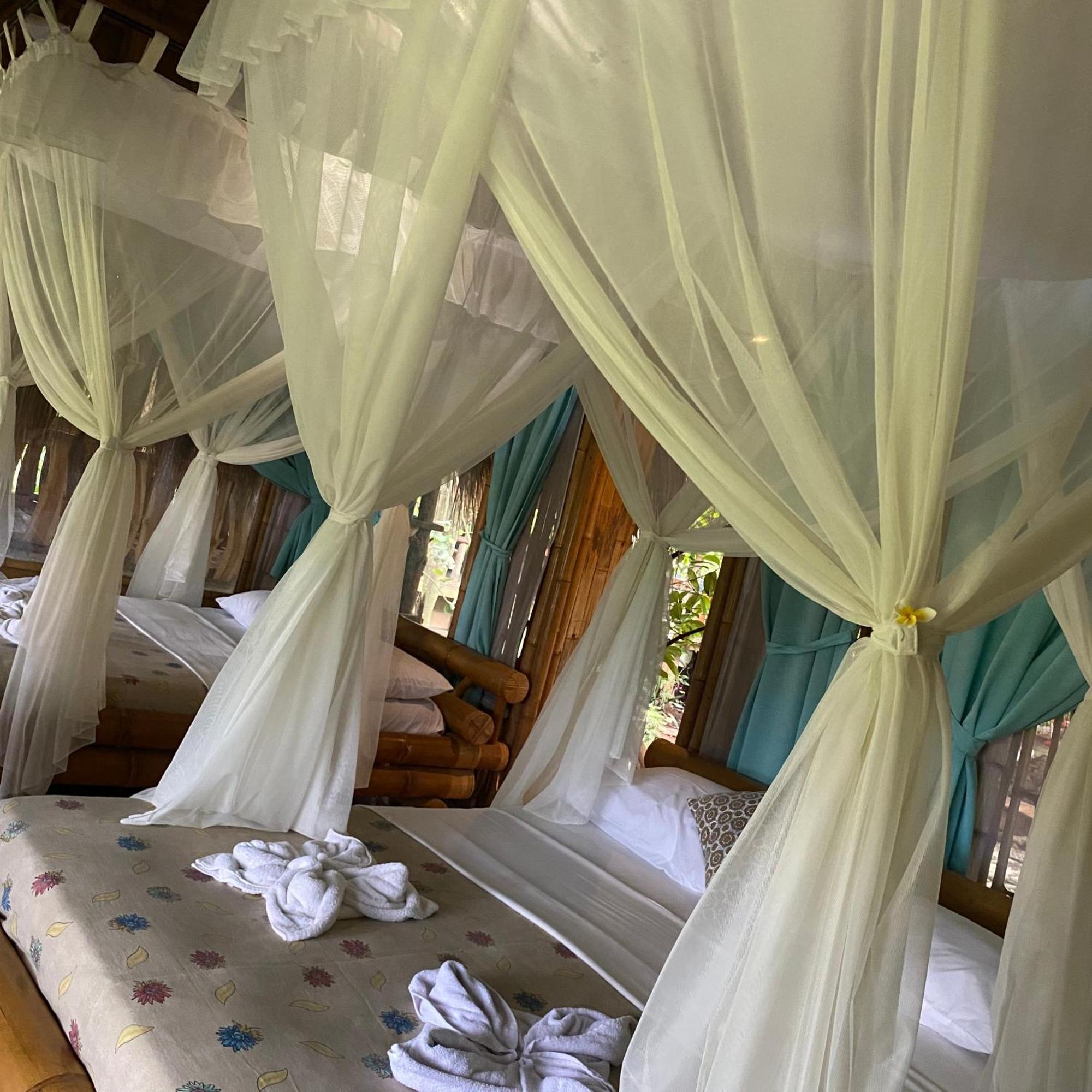 Hotel Omunity Bali Singaraja Esterno foto