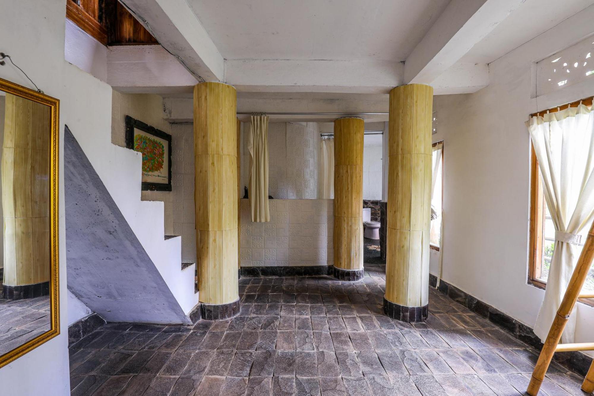 Hotel Omunity Bali Singaraja Esterno foto